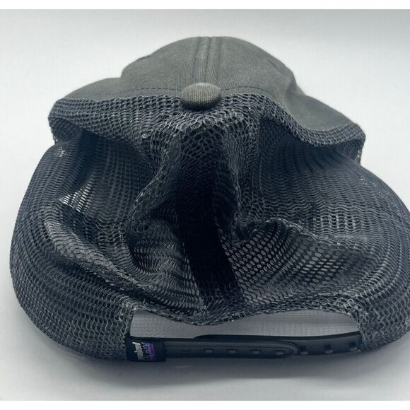 Patagonia P-6 Logo Mesh Trucker Snapback Ball Cap Hat Gray Adjustable 38016 Mens - Picture 2 of 4